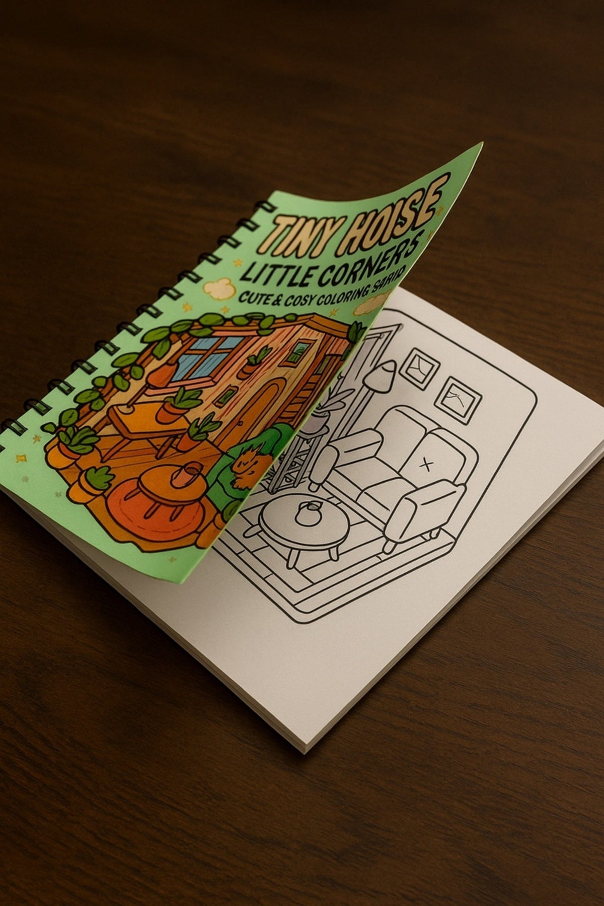 Tiny House Little İsometric Corners – 20x20 cm Büyük Boyama Kitabı, Çocuklar ve Yetişkinler